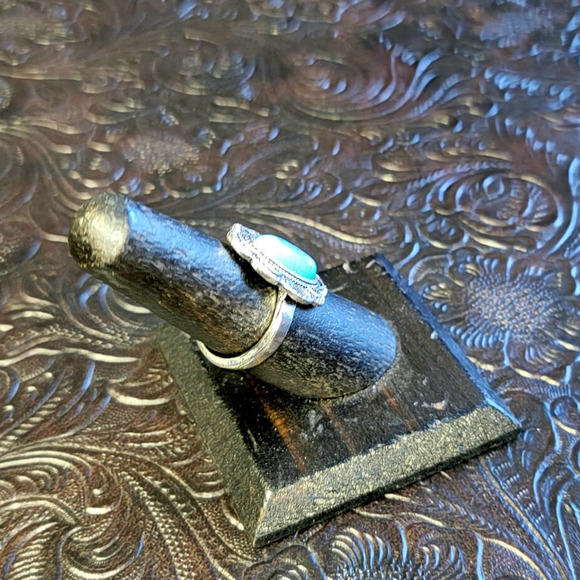 Punchy Western Turquoise Ring Antique Lightening Bolt Native Floral Burst Floral - Picture 9 of 10